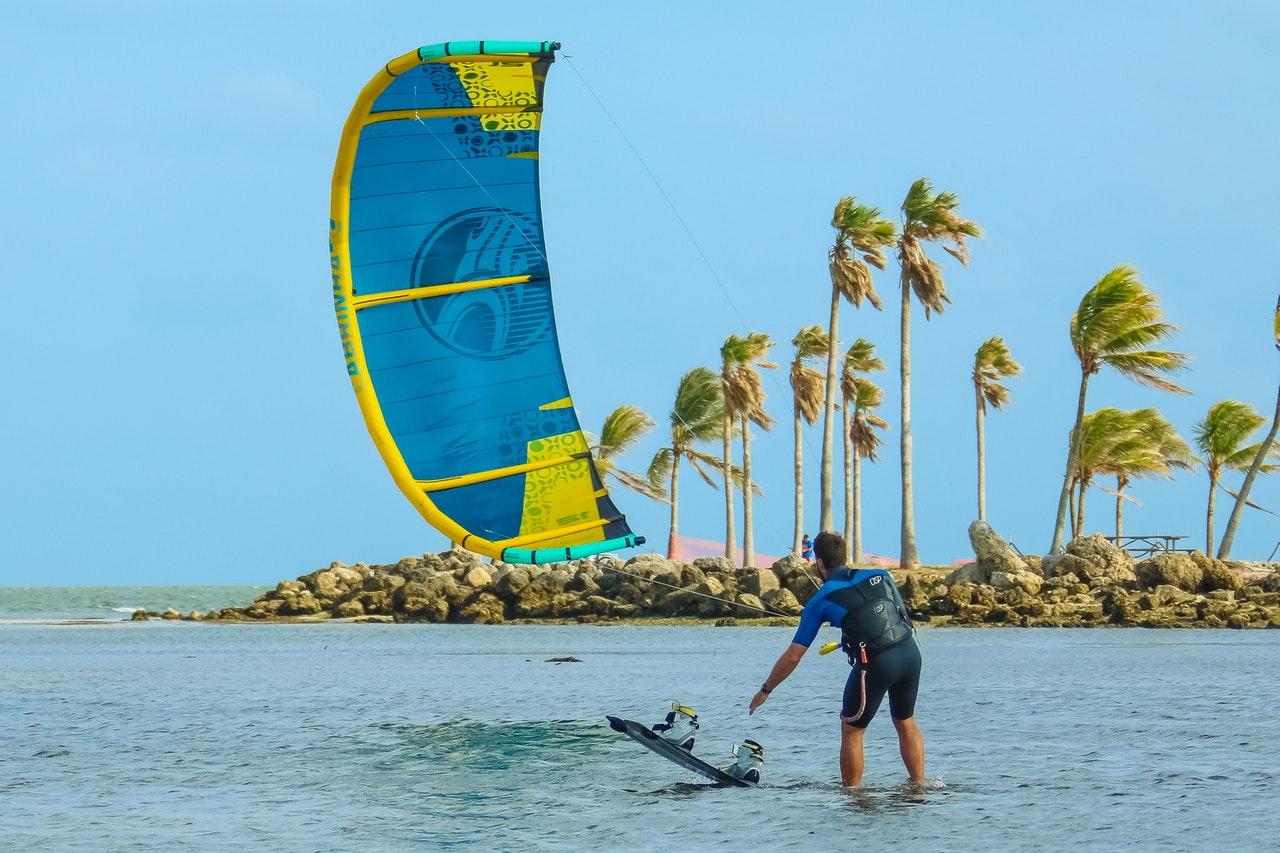 Le matériel du parfait kitesurfeur